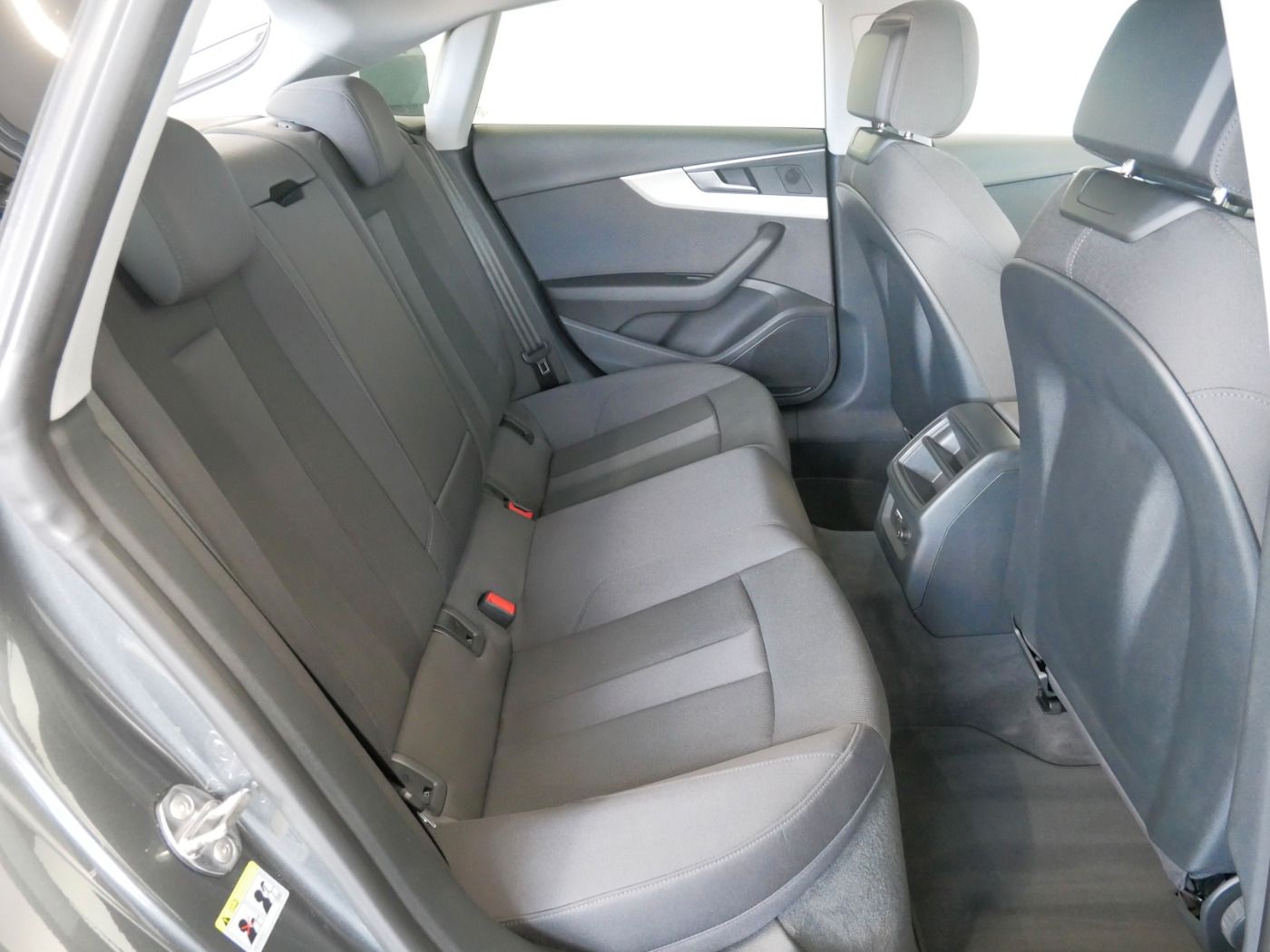 Audi A5 Sportback 40 TDI quattro S line S tro. LED AH