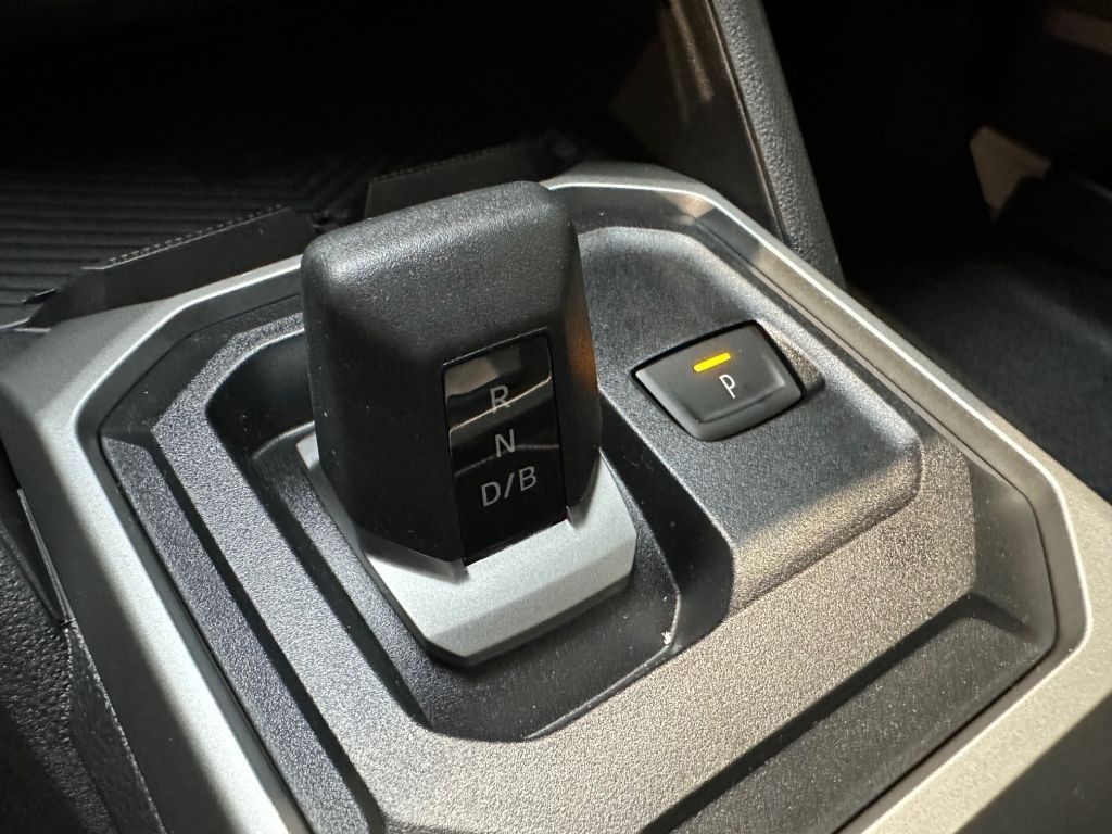 Dacia Duster Extreme HYBRID 140 - Samsaru's Car Outlet