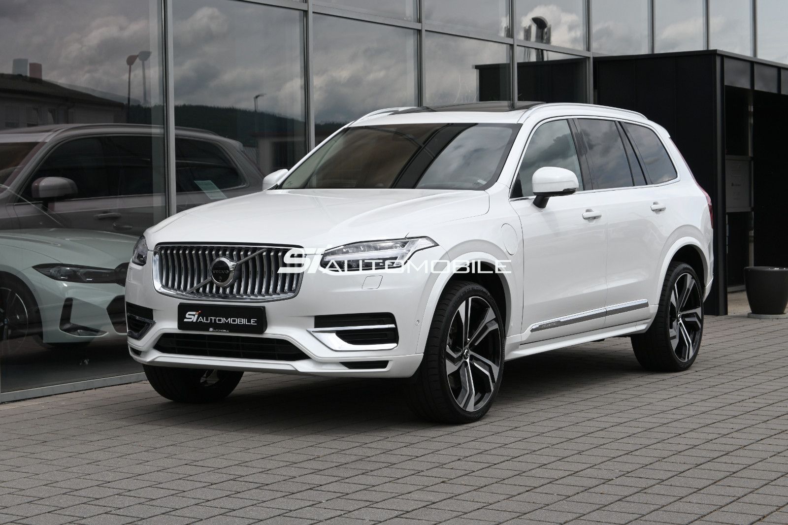 Volvo XC90 T8 AWD Re Ultimate Bright - Samsaru's Car Outlet