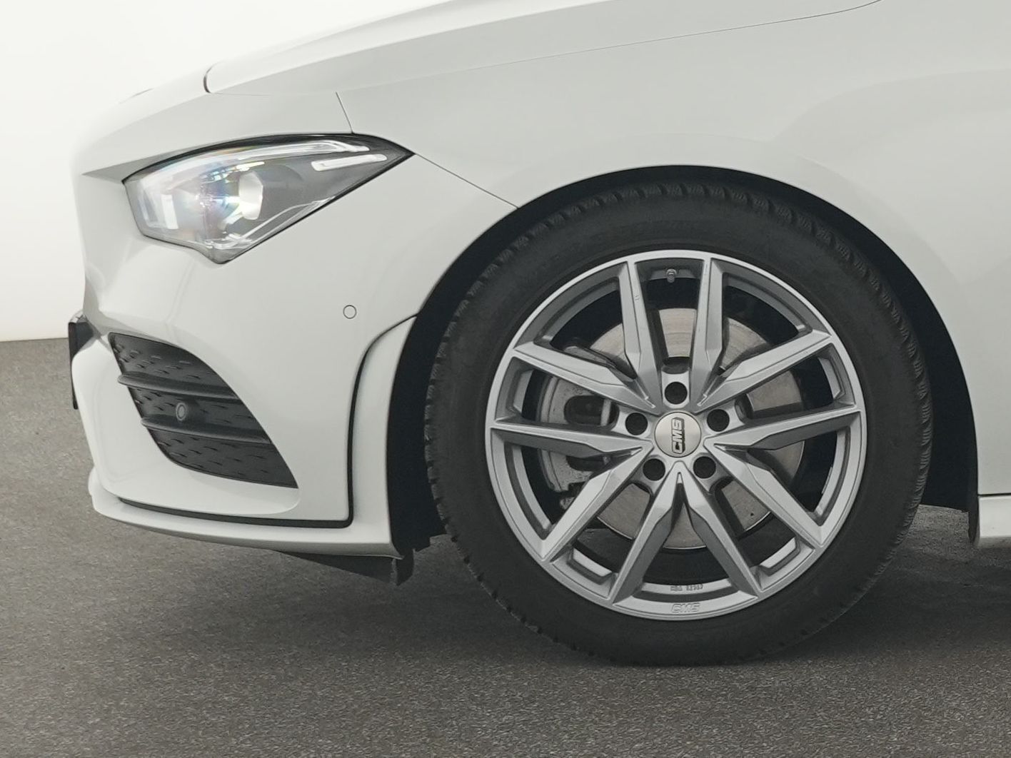 Mercedes-Benz CLA 250 AMG Line - Samsaru's Car Outlet