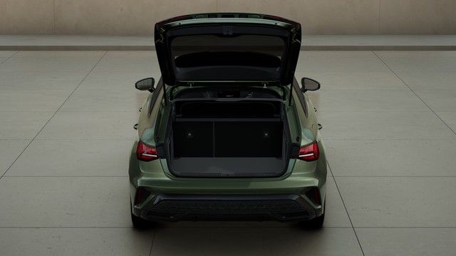 Audi A3 Sportback 30 TFSI S line - Samsaru's Car Outlet