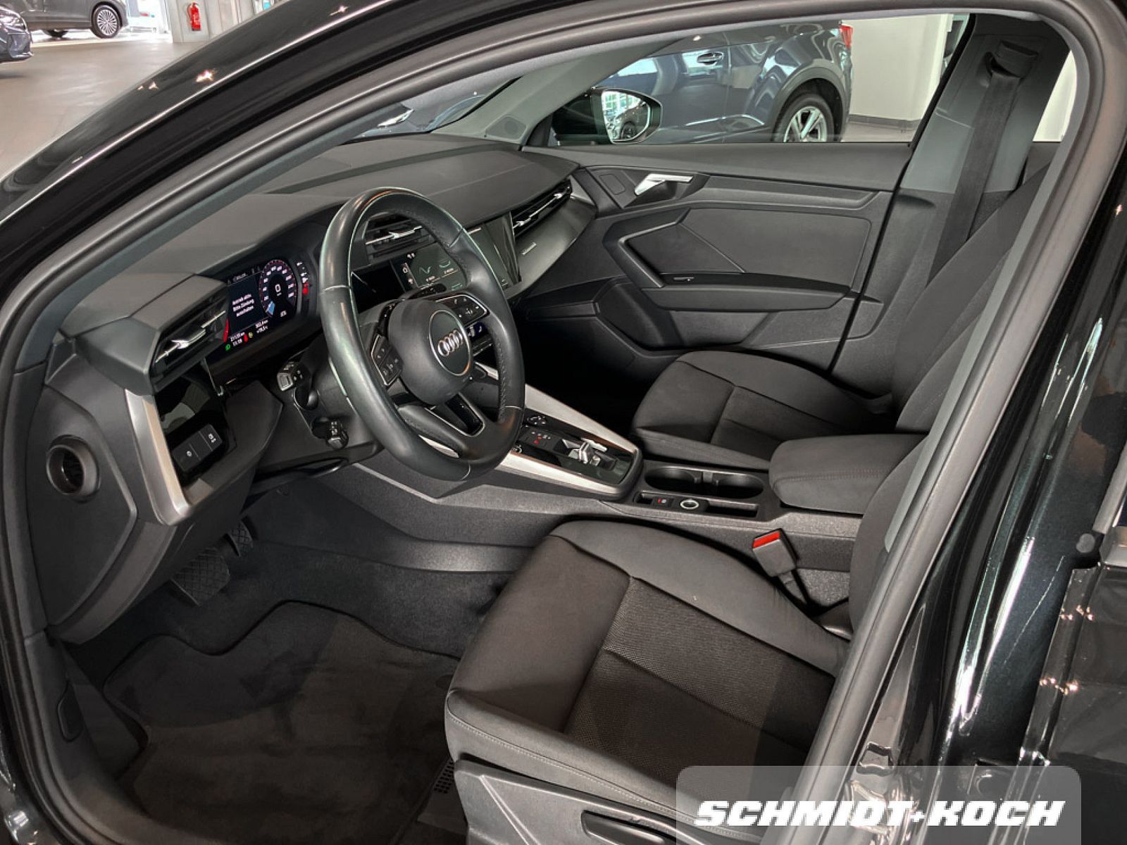 Audi A3 Sportback 30 TFSI S tronic Navi Sitzhzg. DAB