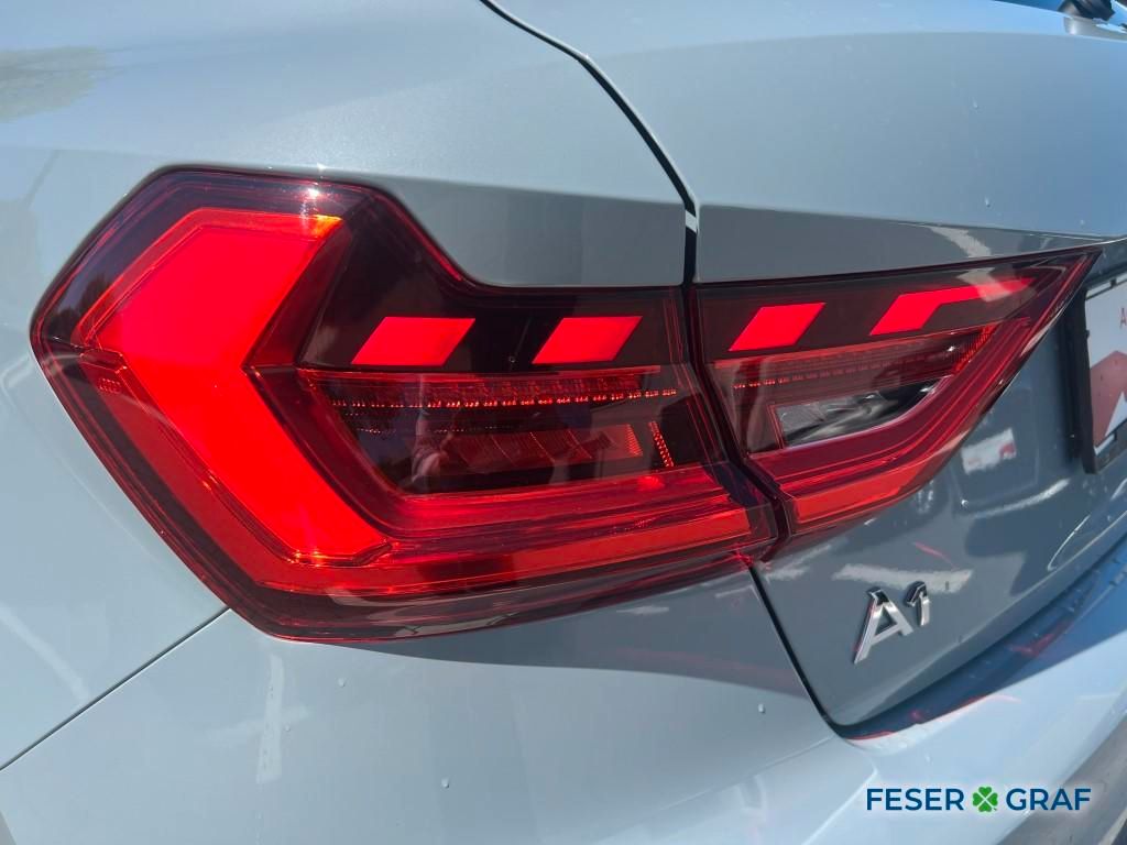 Audi A1 Sportback S line 30 TFSI S tronic - Samsaru's Car Outlet