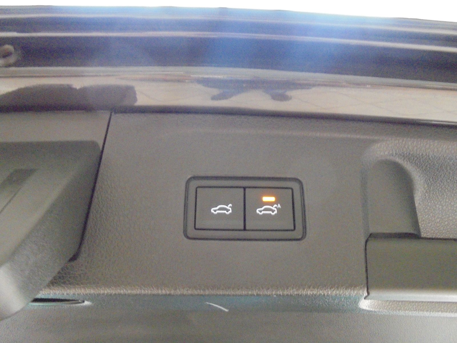 Volkswagen Passat Var Elegance/DSG/RLineEx/Pano/NaviPro/AHK