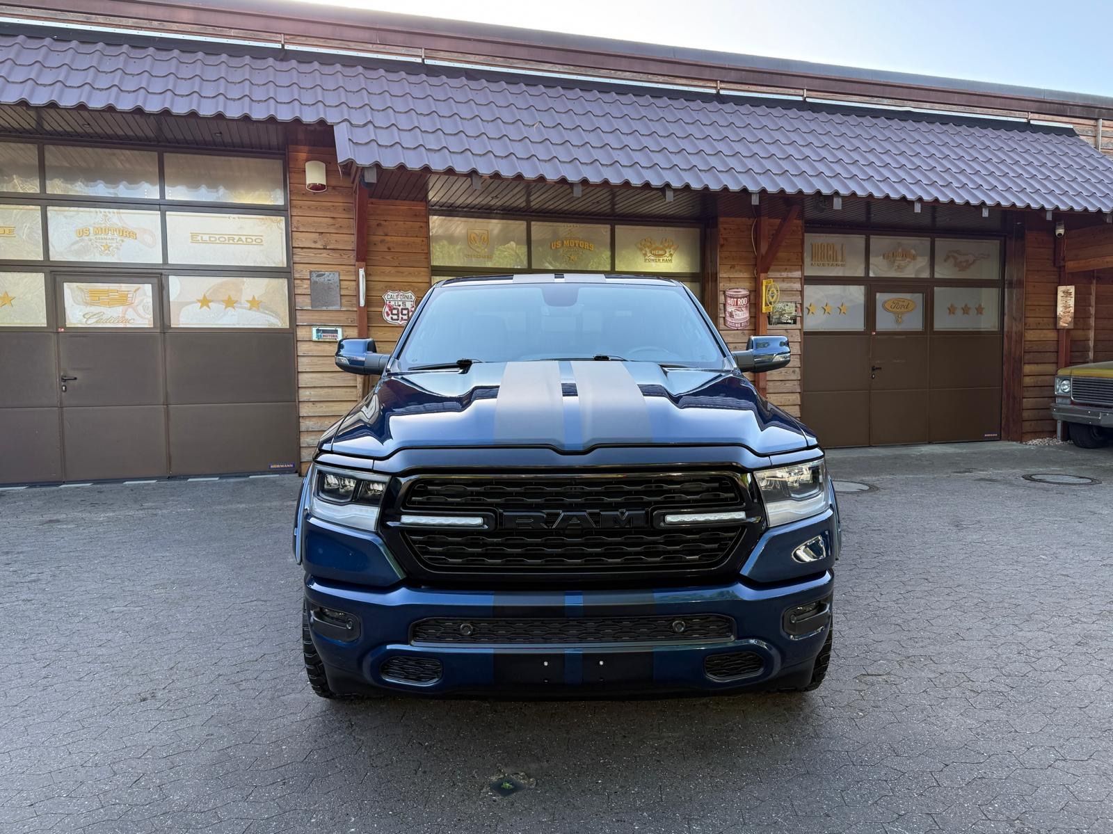 Dodge LPG NEU*PANO*12"RADIO*El.-TRITT*AHK*NAVI*GARANTI