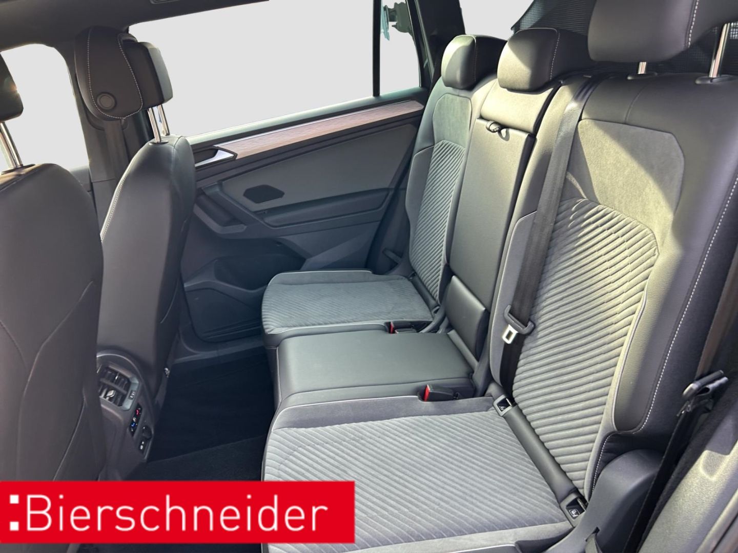 Seat Tarraco 2.0 TDI DSG Xperience PANO AHK DCC CAM