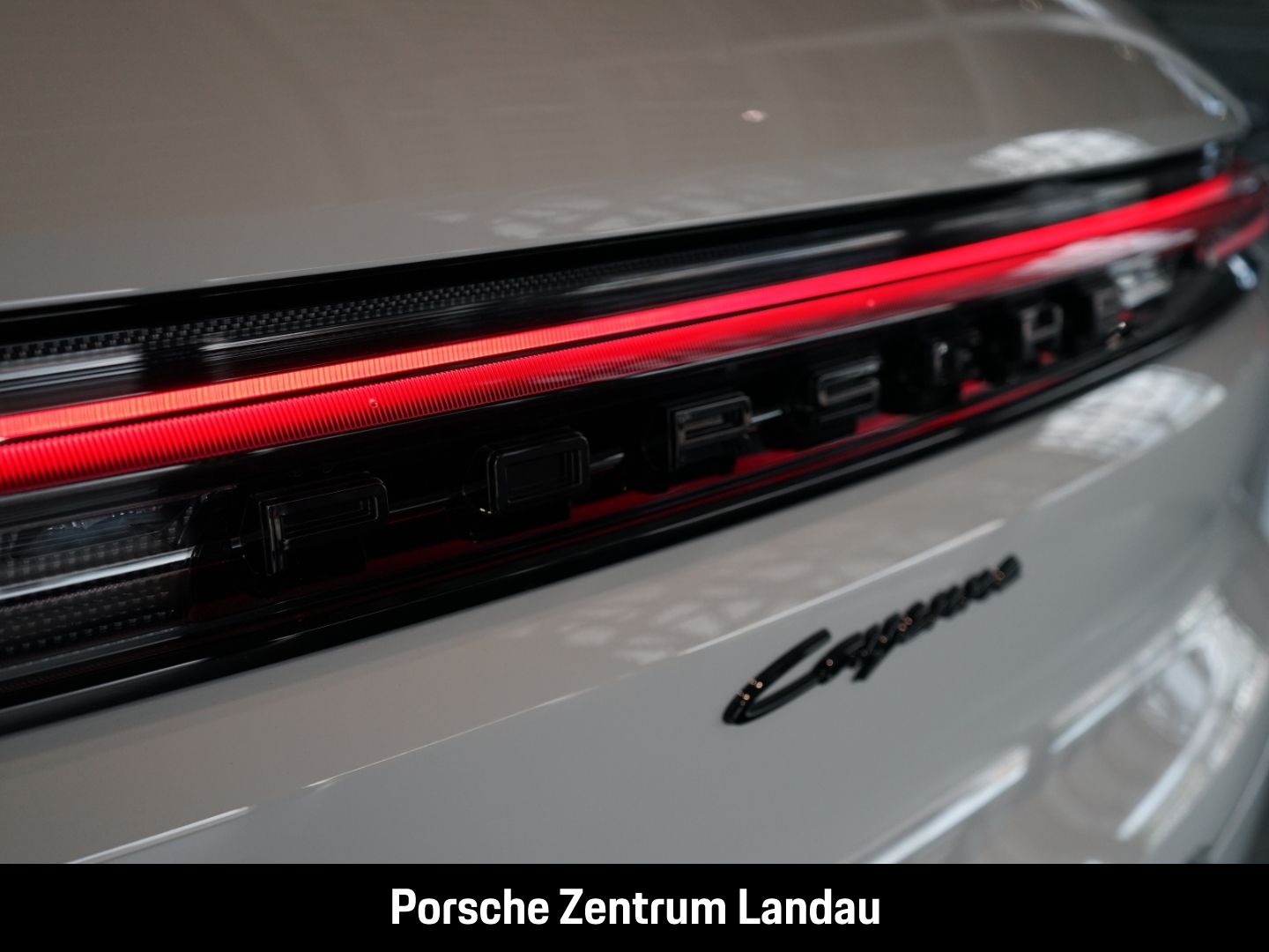 Porsche Cayenne E-Hybrid Burmester InnoDrive Head-Up