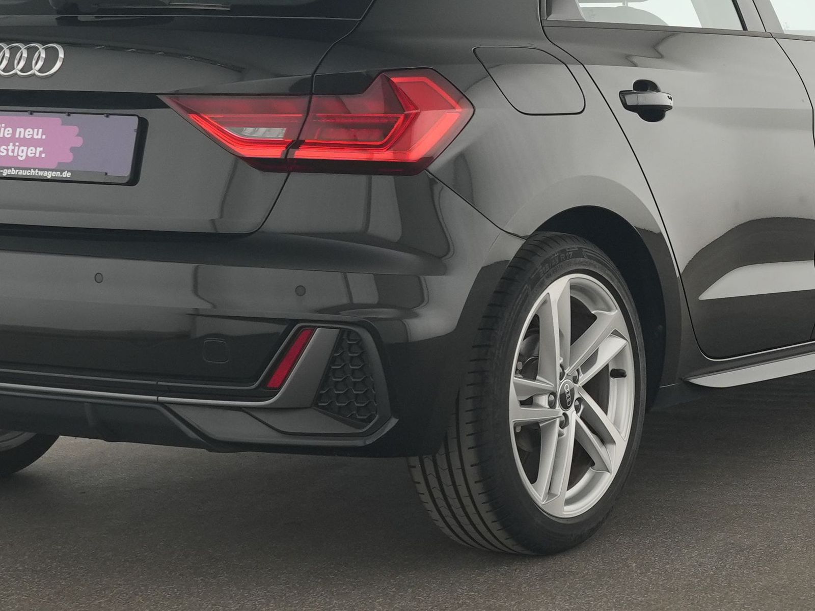 Audi A1 Sportback S-Line - Samsaru's Car Outlet