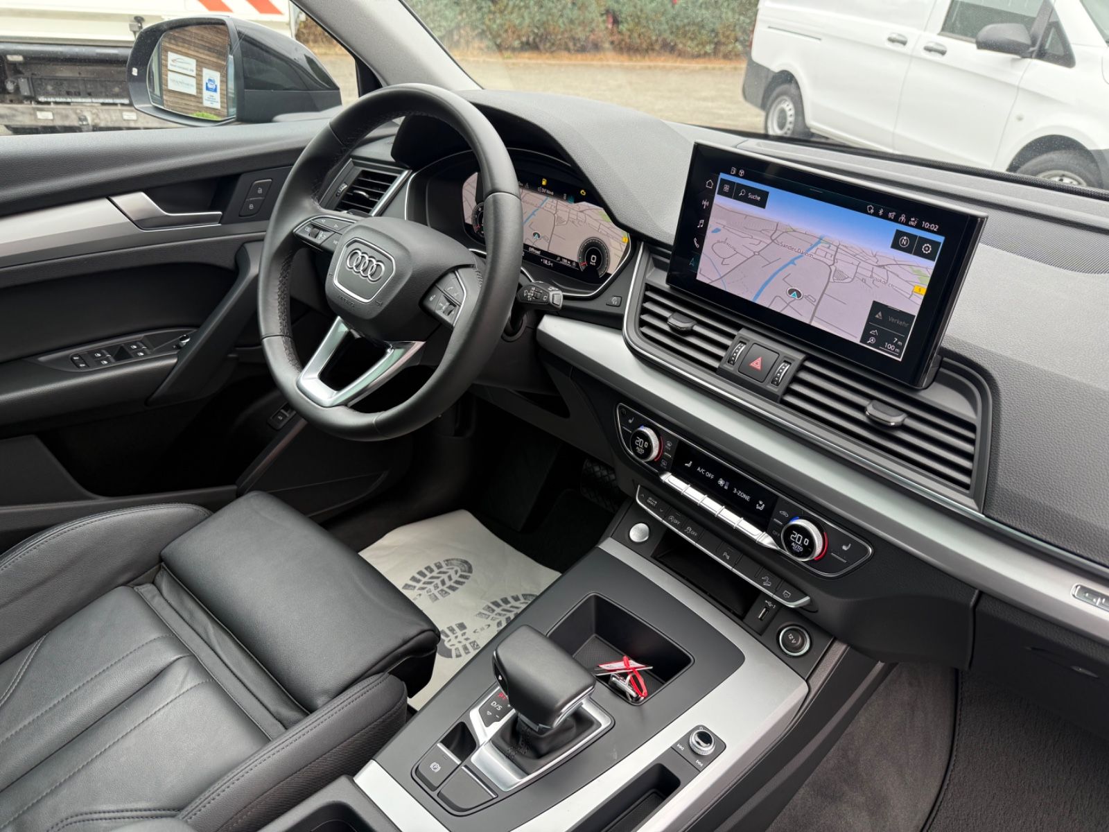 Audi Q5 40 TDI quattro - Samsaru's Car Outlet