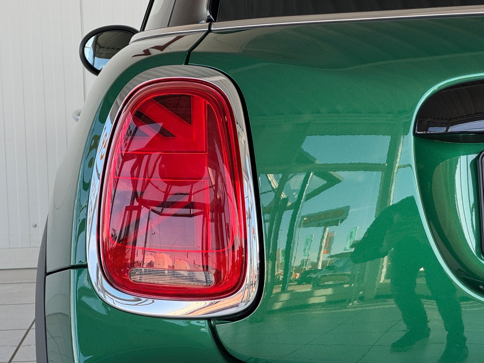 MINI Cooper S Classic - Samsaru's Car Outlet
