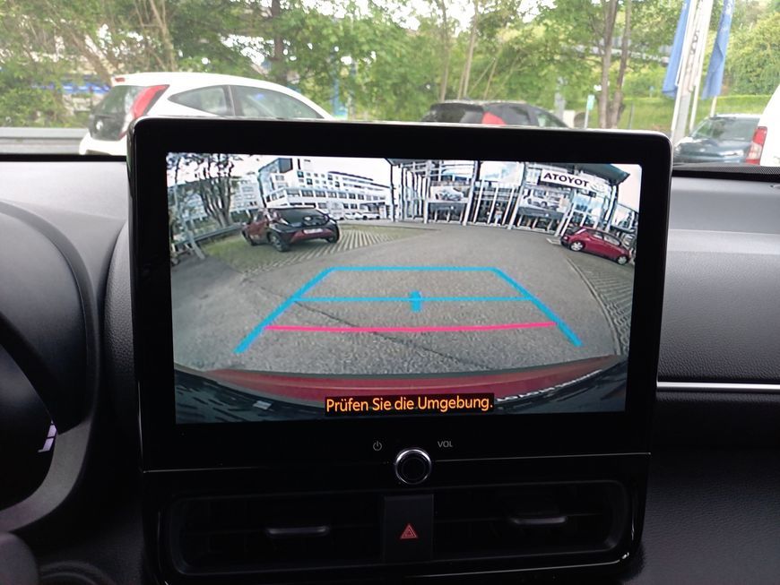 Toyota Yaris Cross Teamplayer Safety-Paket Winter-Paket