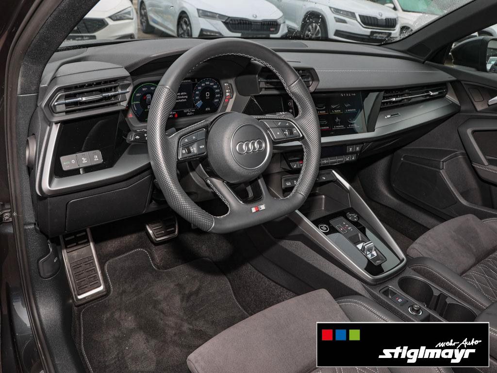 Audi A3 Sportback S-line 40TFSIe KAMERA+MATRIX+SITZHG