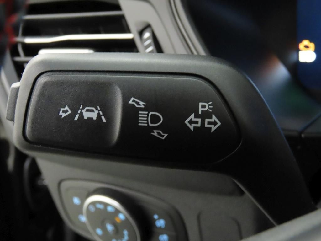 Ford Focus Turnier 1.0M-Hybrid Aut ST-Line X iACC+AHK