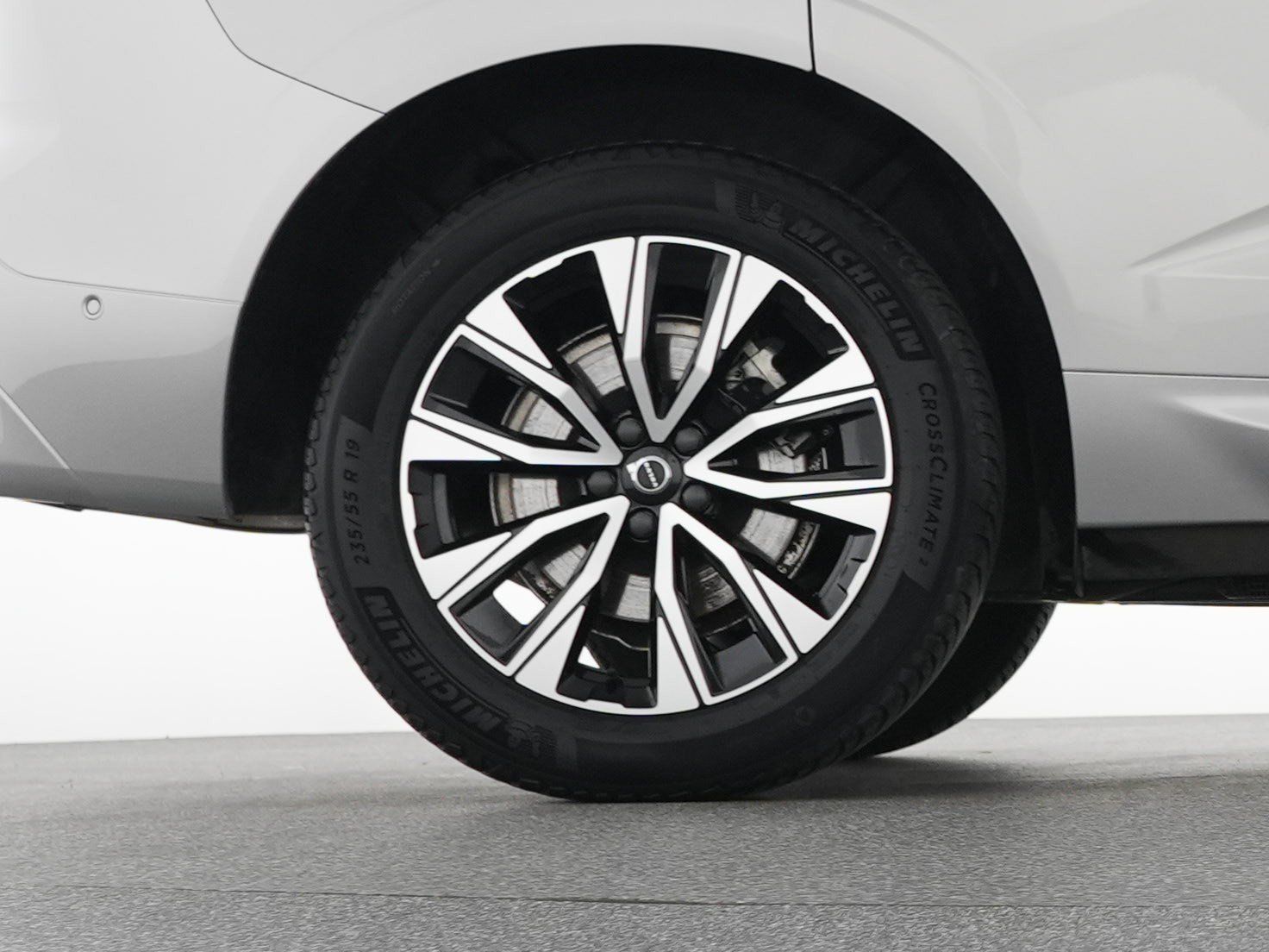 Volvo XC60 B4 Diesel AWD Plus Dark STANDHZ*360*GSHD