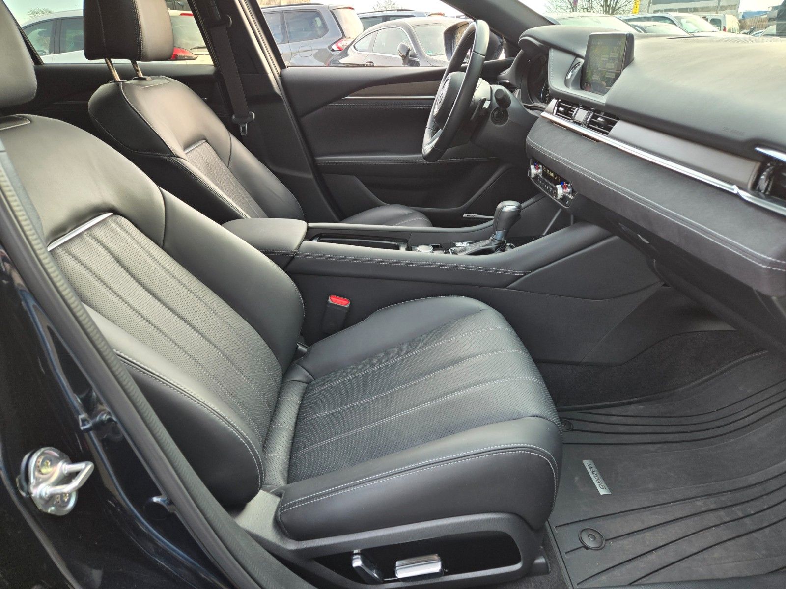 Mazda 6 Kombi Takumi LEDER/AHK/HUD/TOT/ABSTAND/EL.SD