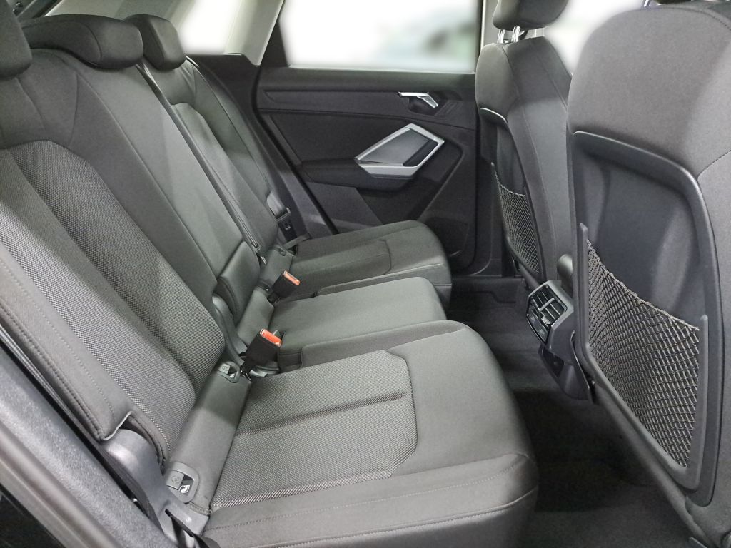 Audi Q3 40 TFSI quattro S tronic advanced - Samsaru's Car Outlet