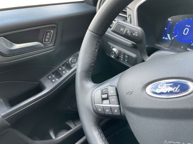Ford Kuga 2.5 Duratec Hybrid FHEV Titanium - Samsaru's Car Outlet