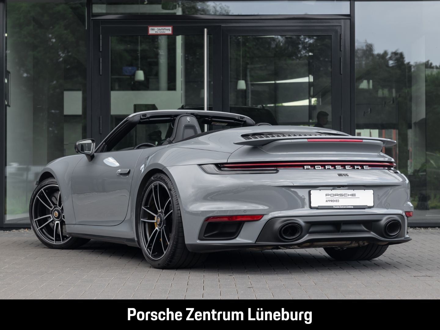Porsche 992 911 Turbo S Cabriolet - Samsaru's Car Outlet