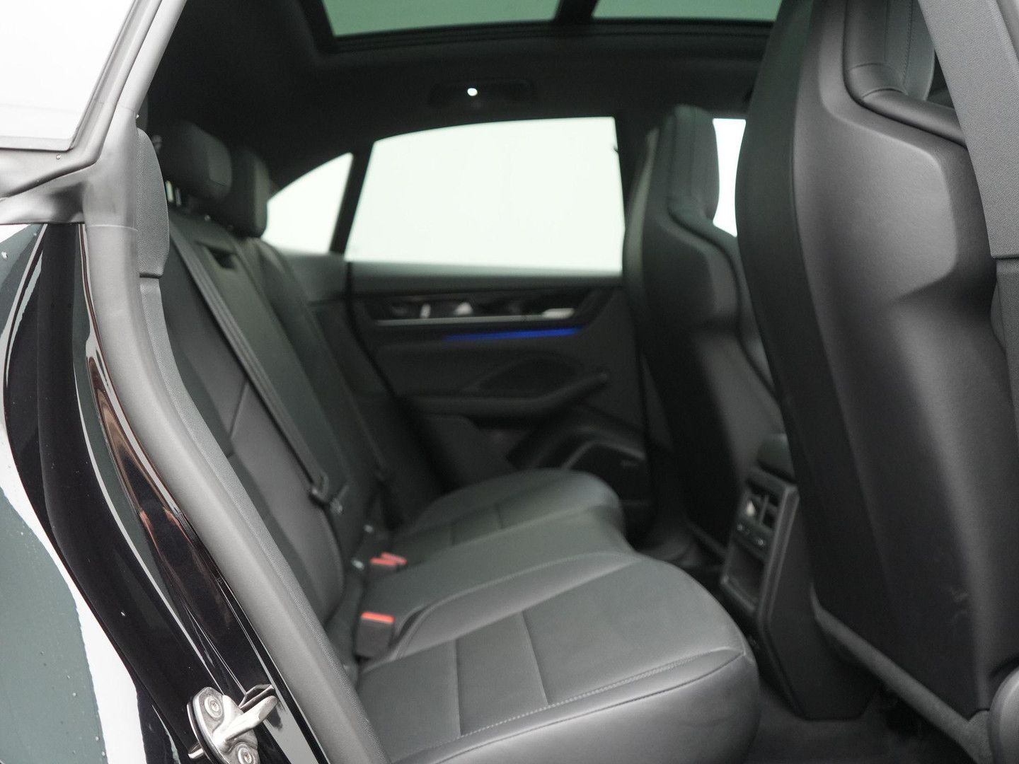 Porsche Macan 4