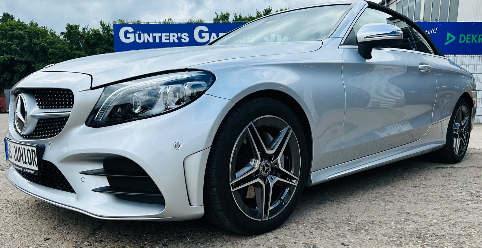 Mercedes-Benz C 200 AMG Line - Samsaru's Car Outlet