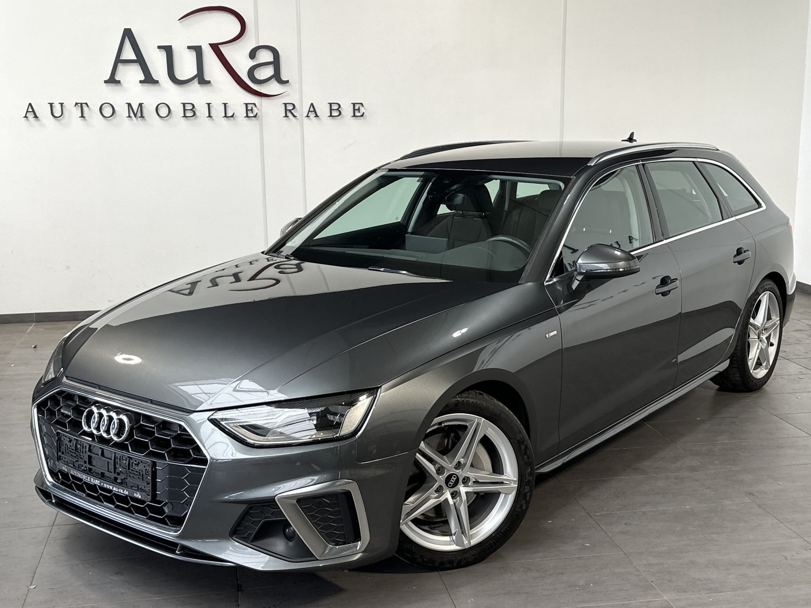 Audi A4 Avant 40 TDI Quattro S-Line - Samsaru's Car Outlet