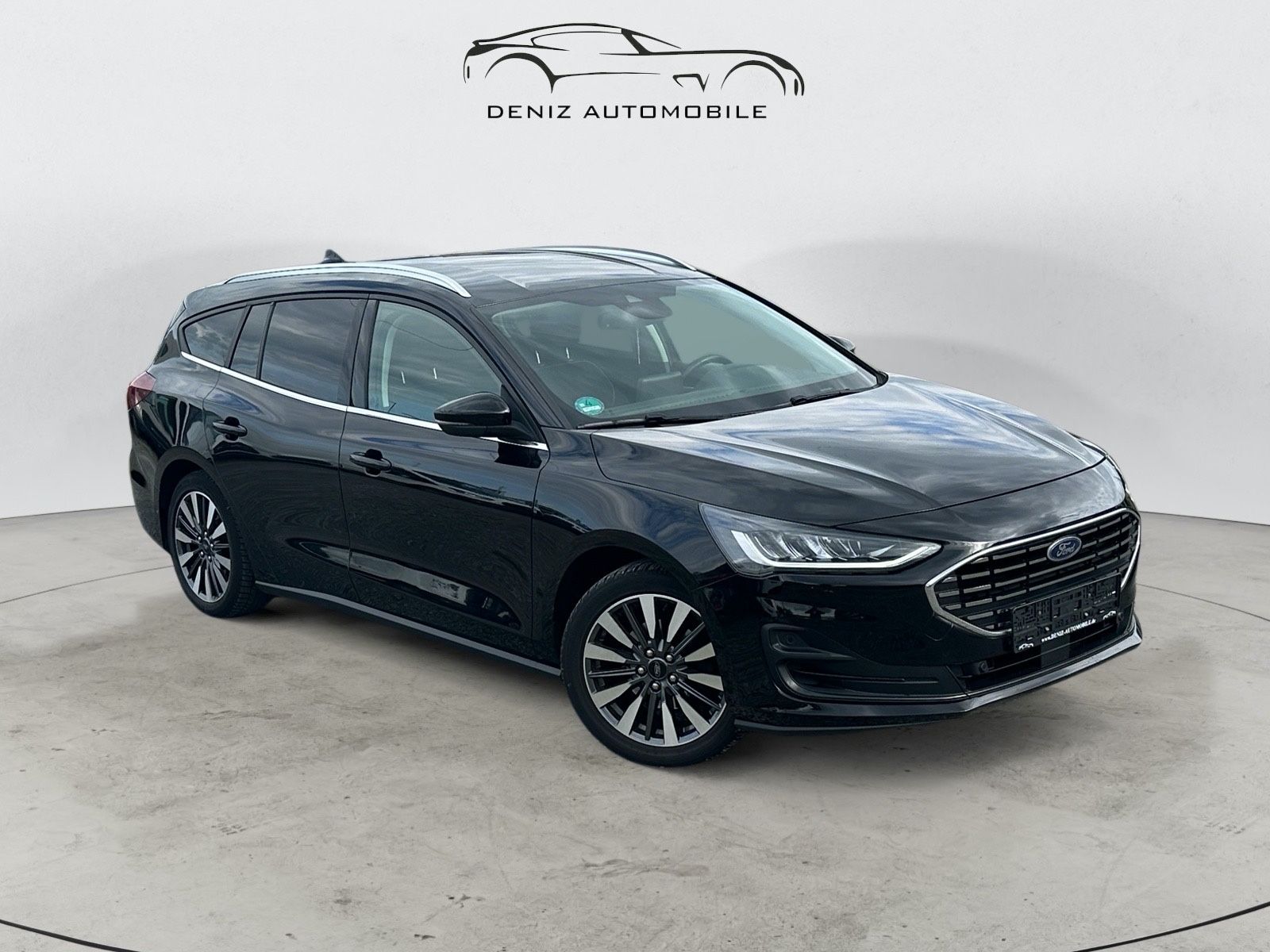 Ford Focus Turnier Titanium - Samsaru's Car Outlet