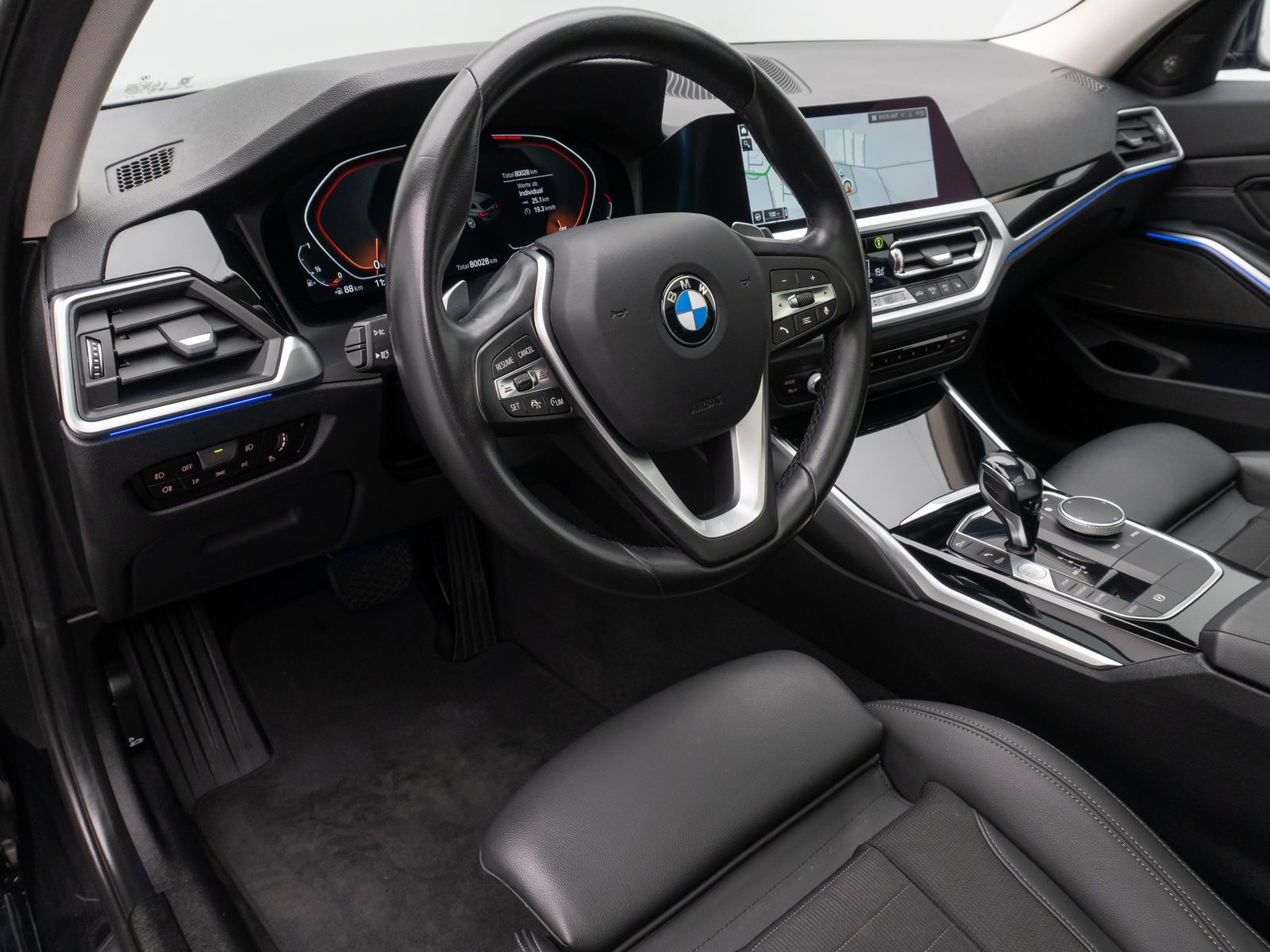 BMW 330i Sport Line - Samsaru's Car Outlet