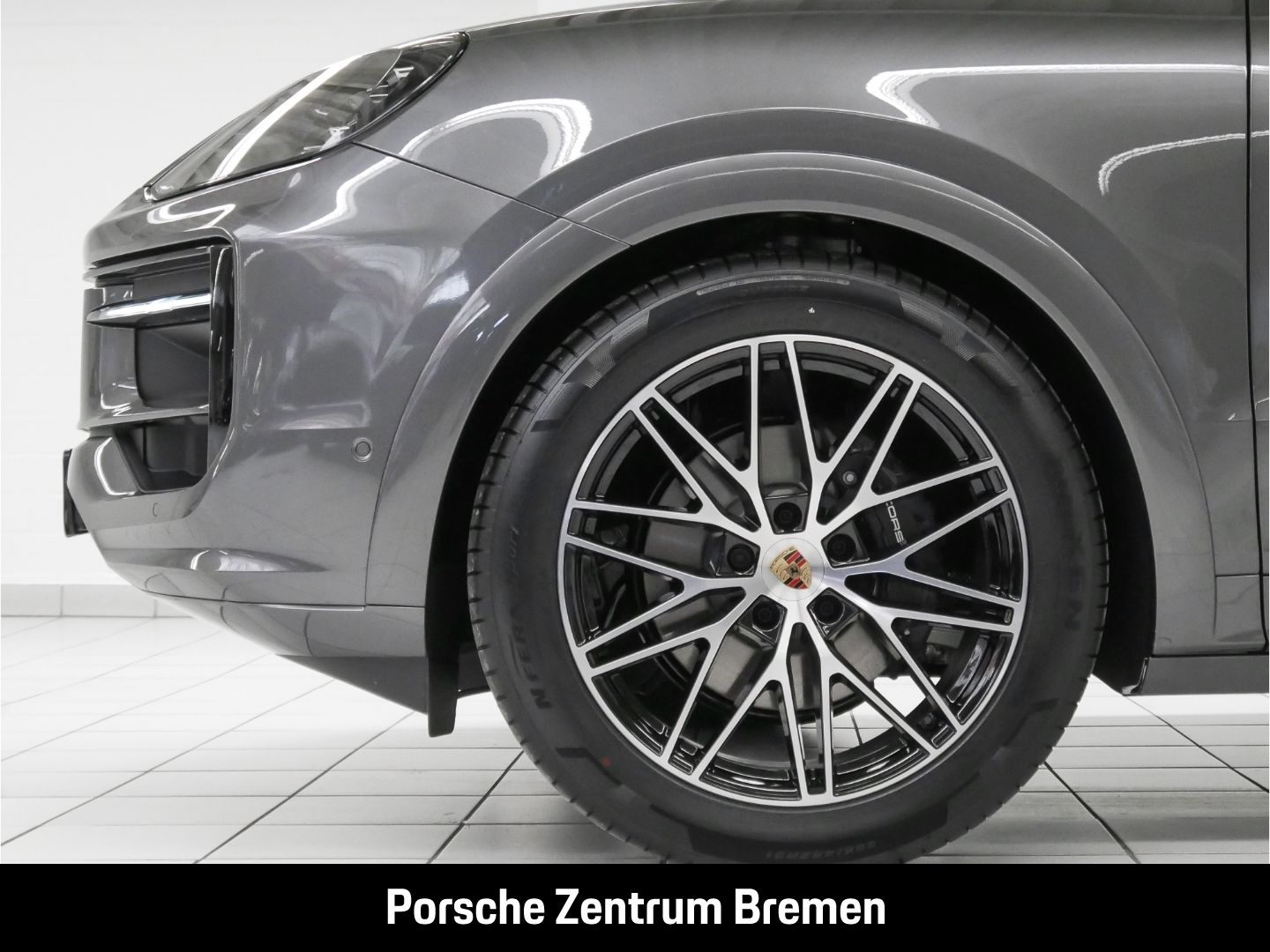 Porsche Cayenne BOSE Hinterachslenkung 90L Head-Up PASM