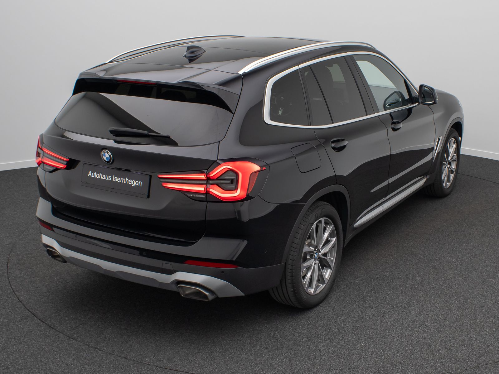BMW X3 xD30d M Sport - Samsaru's Car Outlet