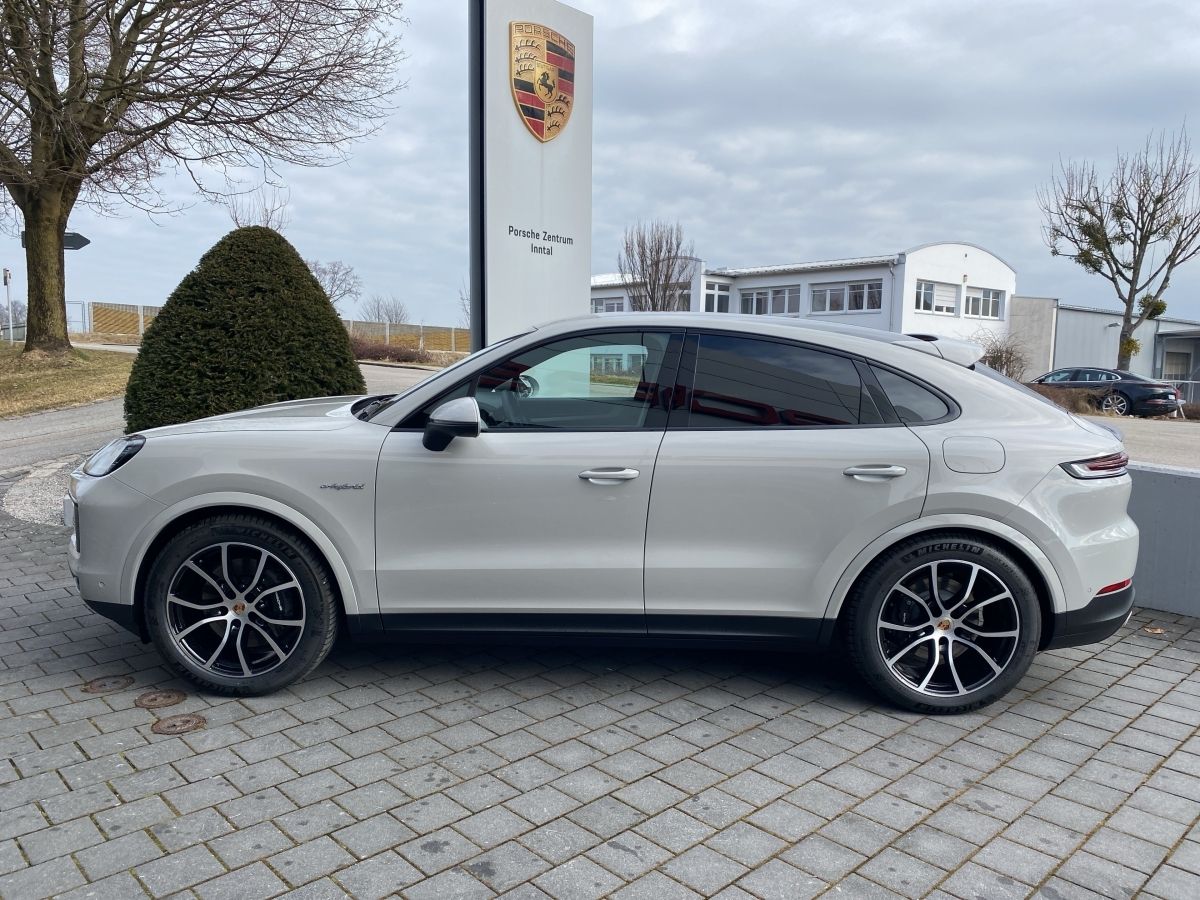 Porsche Cayenne E-Hybrid Coupe |Soft-Close |AHK|Pano-D.