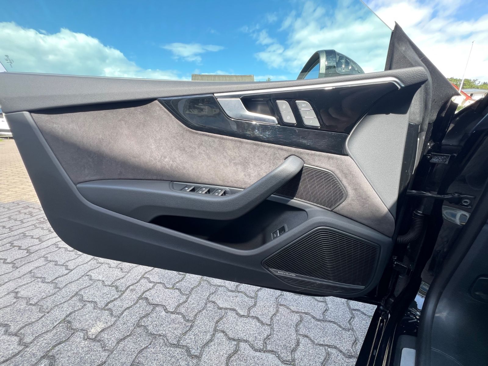 Audi A5 40 TDI S tronic quattro Cabriolet S line