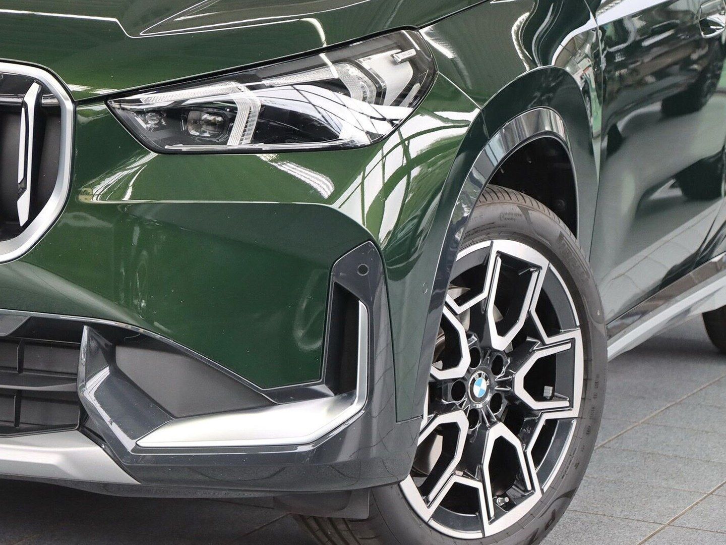 BMW X1 xDrive23d X-line - Samsaru's Car Outlet