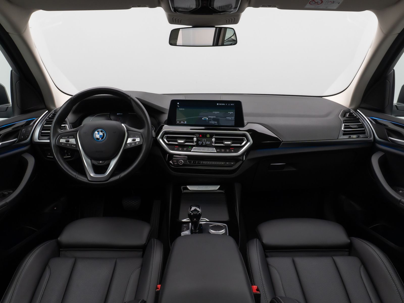 BMW X3 xD30e Panorama Kamera DAB HiFi Lenkrhz Sport