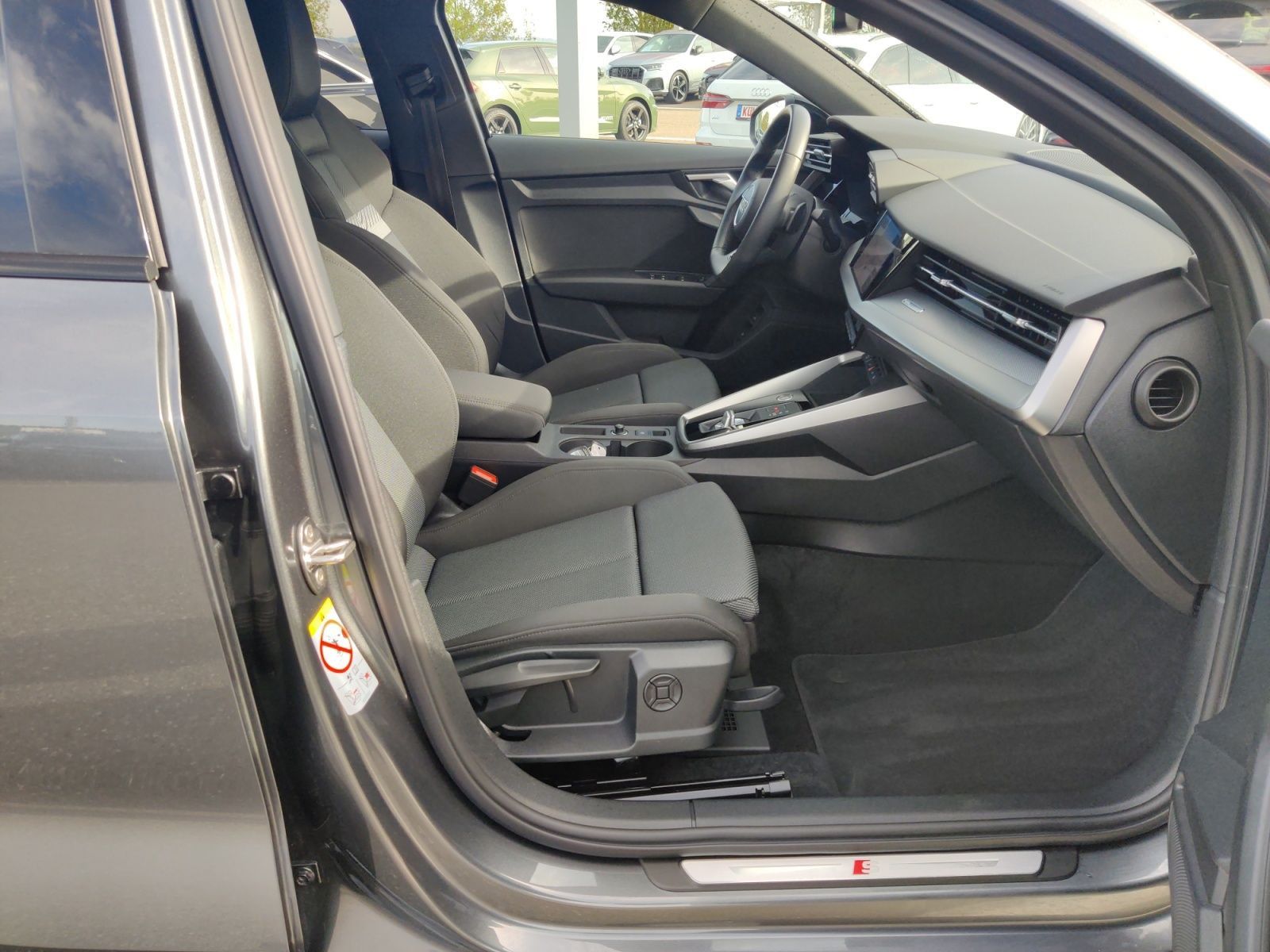 Audi A3 Sportback 40 TFSI e S-Tronic S-Line, Tempomat