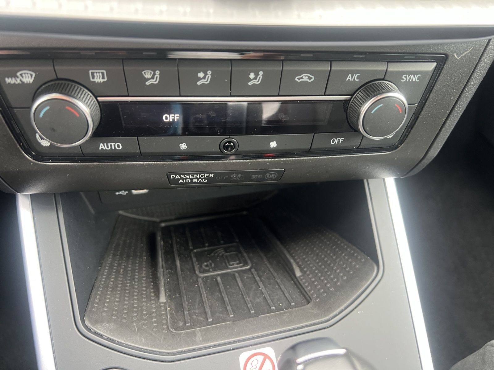 Seat Arona 1.5 TSI DSG FR NAVI AHK GJR ACC SITZH