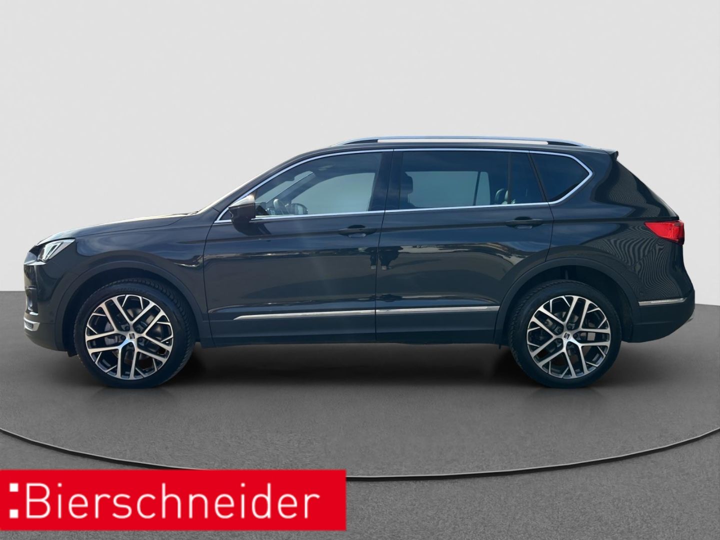Seat Tarraco 2.0 TDI DSG Xperience PANO AHK DCC CAM