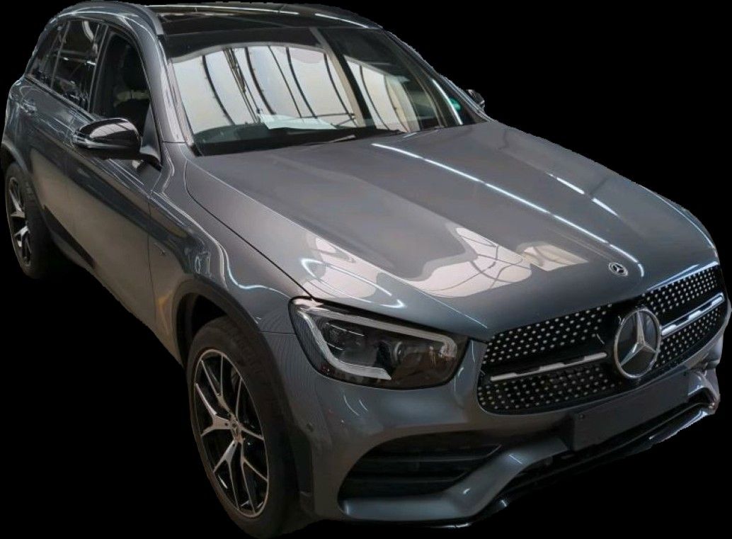 Mercedes-Benz GLC 300e 4M AMG - Samsaru's Car Outlet