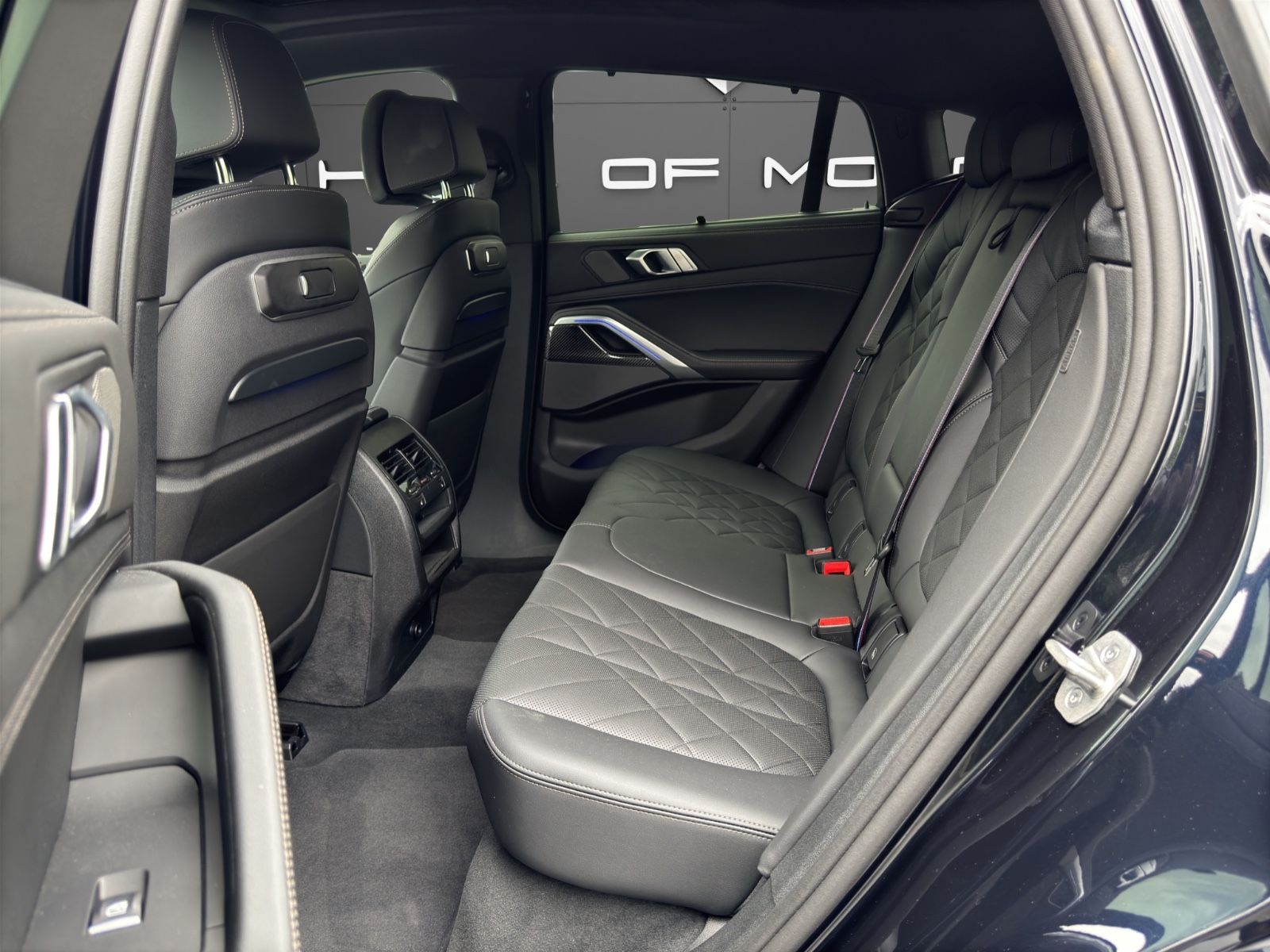 BMW X6 xDrive30d | M-Sport Pro| LED| Sky| H&K| Luft