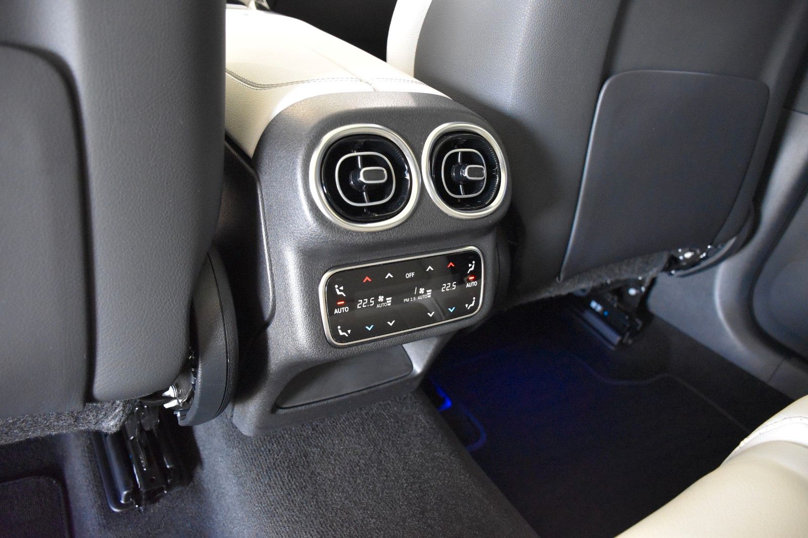 Mercedes-Benz GLC 300 de 4M AMG LINE - Samsaru's Car Outlet