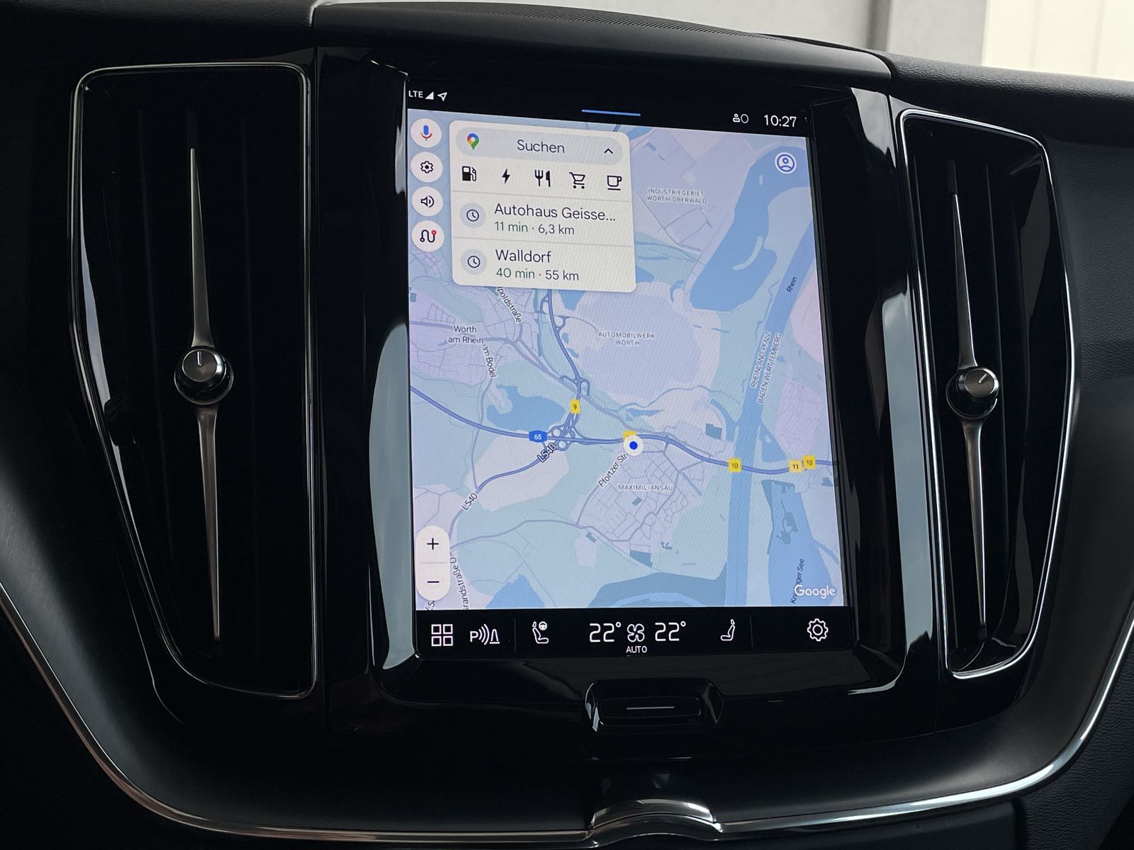 Volvo XC60 T6 Inscription Plug-In AWD - Samsaru's Car Outlet