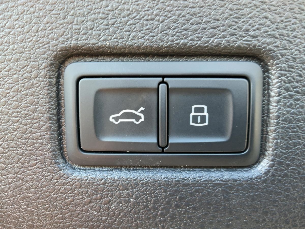 Audi Q7 45 TDI QU S-LINE MATRIX+NAVI+B&O+HuD+AIR+AHK
