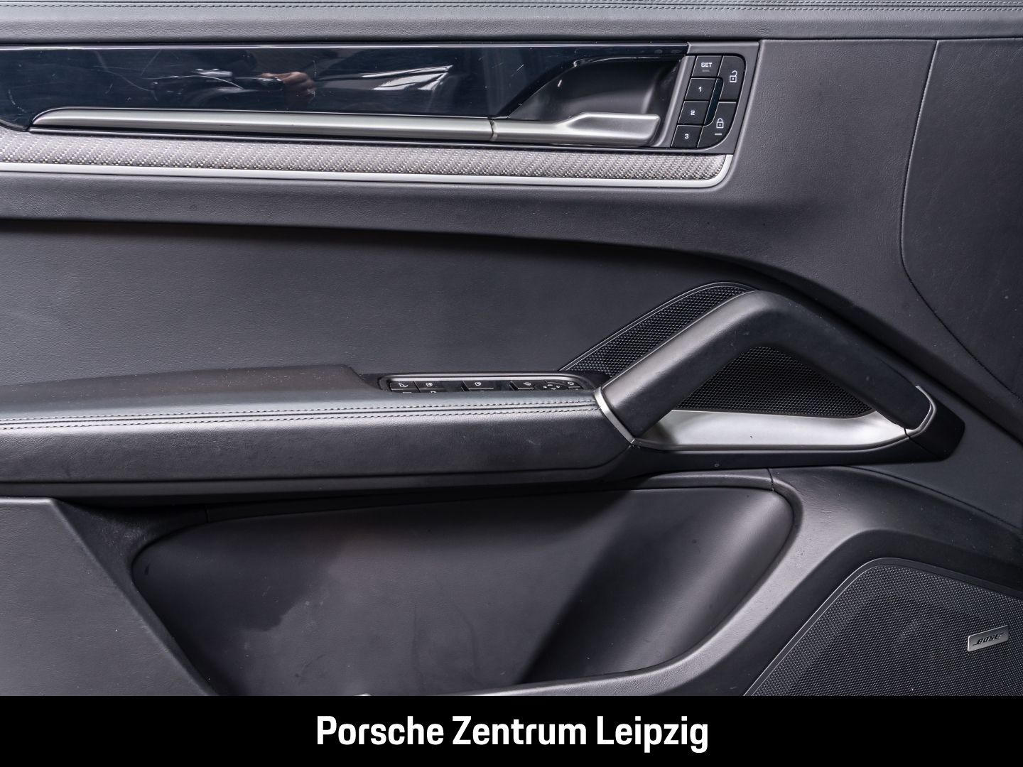 Porsche Cayenne S E-Hybrid HA-Lenkung InnoDrive Head-Up
