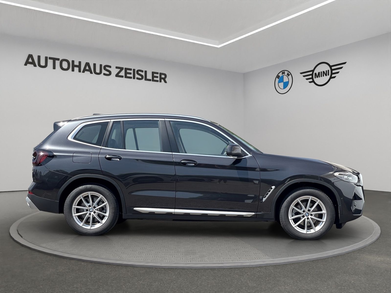 BMW X3 xDrive20i - Samsaru's Car Outlet