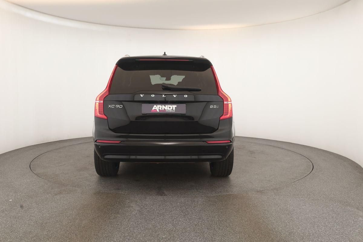 Volvo XC90 B5 AWD Core 7S LED Navi SHZ ACC Kam 20" AHK