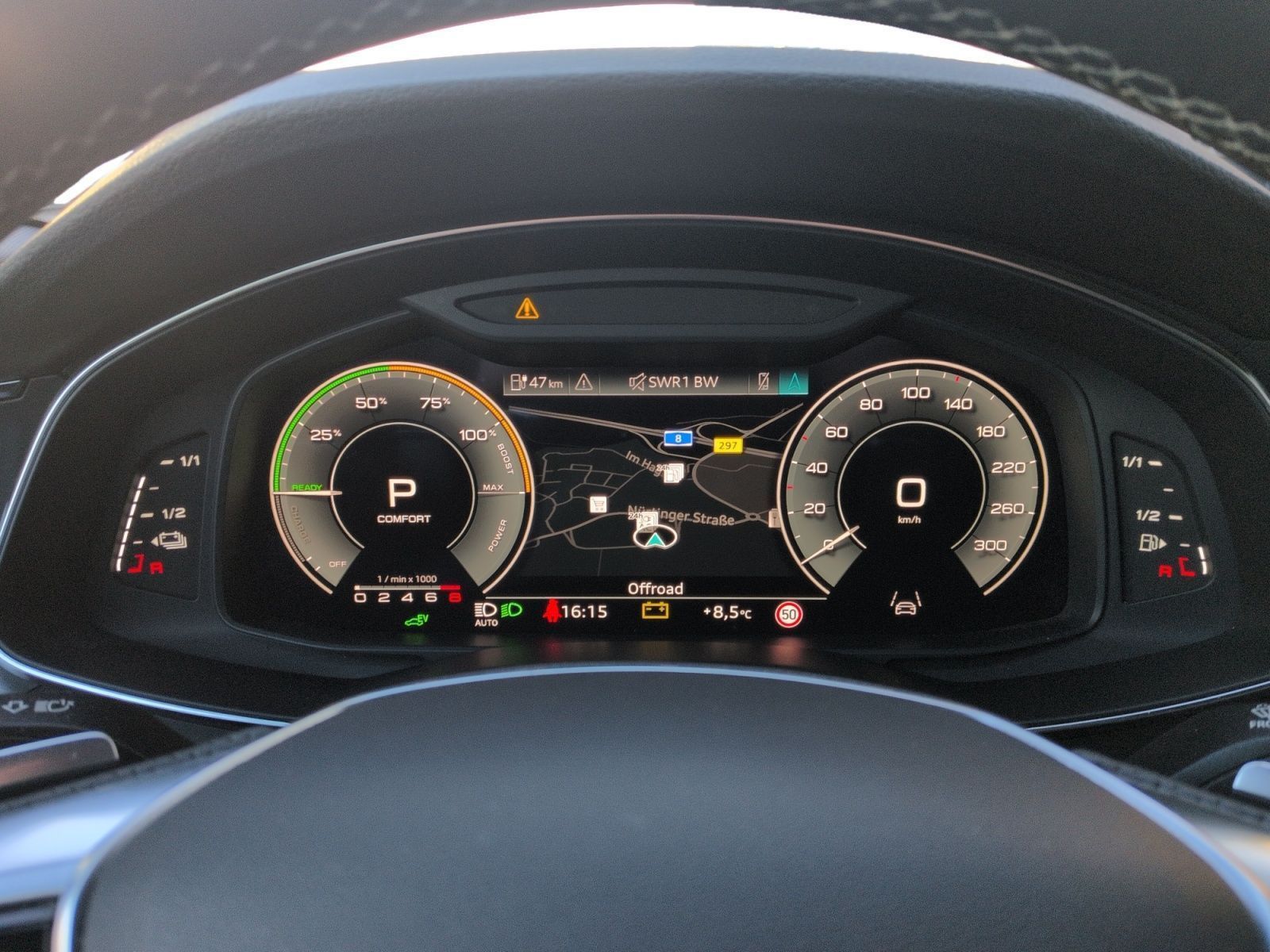 Audi A6 Avant 55 TFSI e qu S line Matrix HuD AHK 360