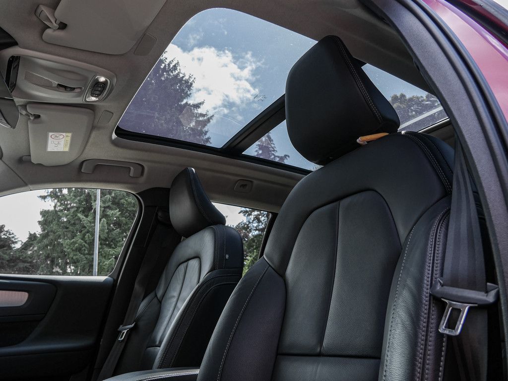 Volvo XC40 T4 Inscription Recharge Plug-In - Samsaru's Car Outlet
