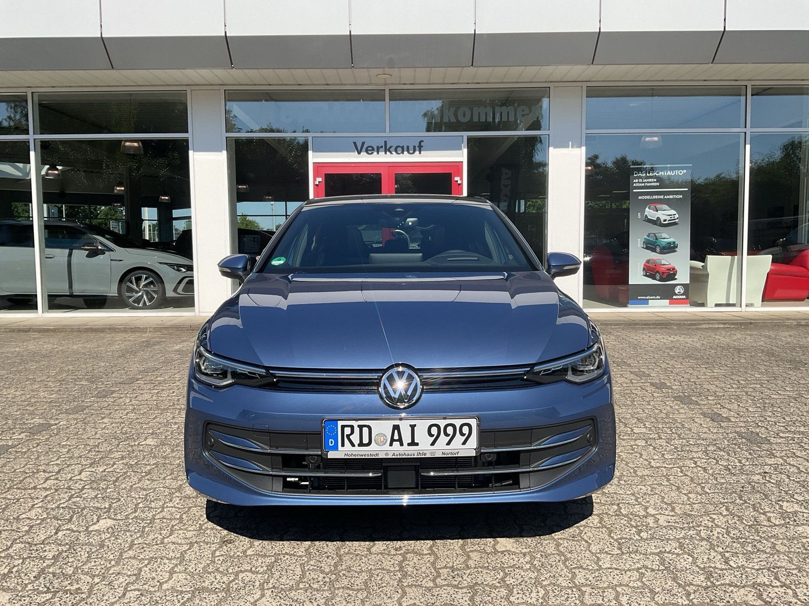 Volkswagen Golf VIII Edition 50 1.5 eTSI DSG AHK Area View