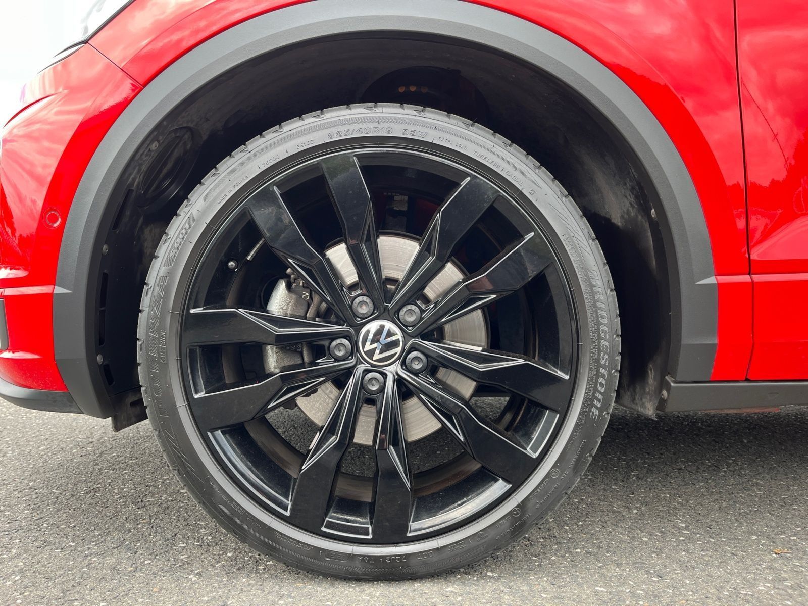 Volkswagen T-Roc R-Line 2.0 TSI 4M DSG - Samsaru's Car Outlet