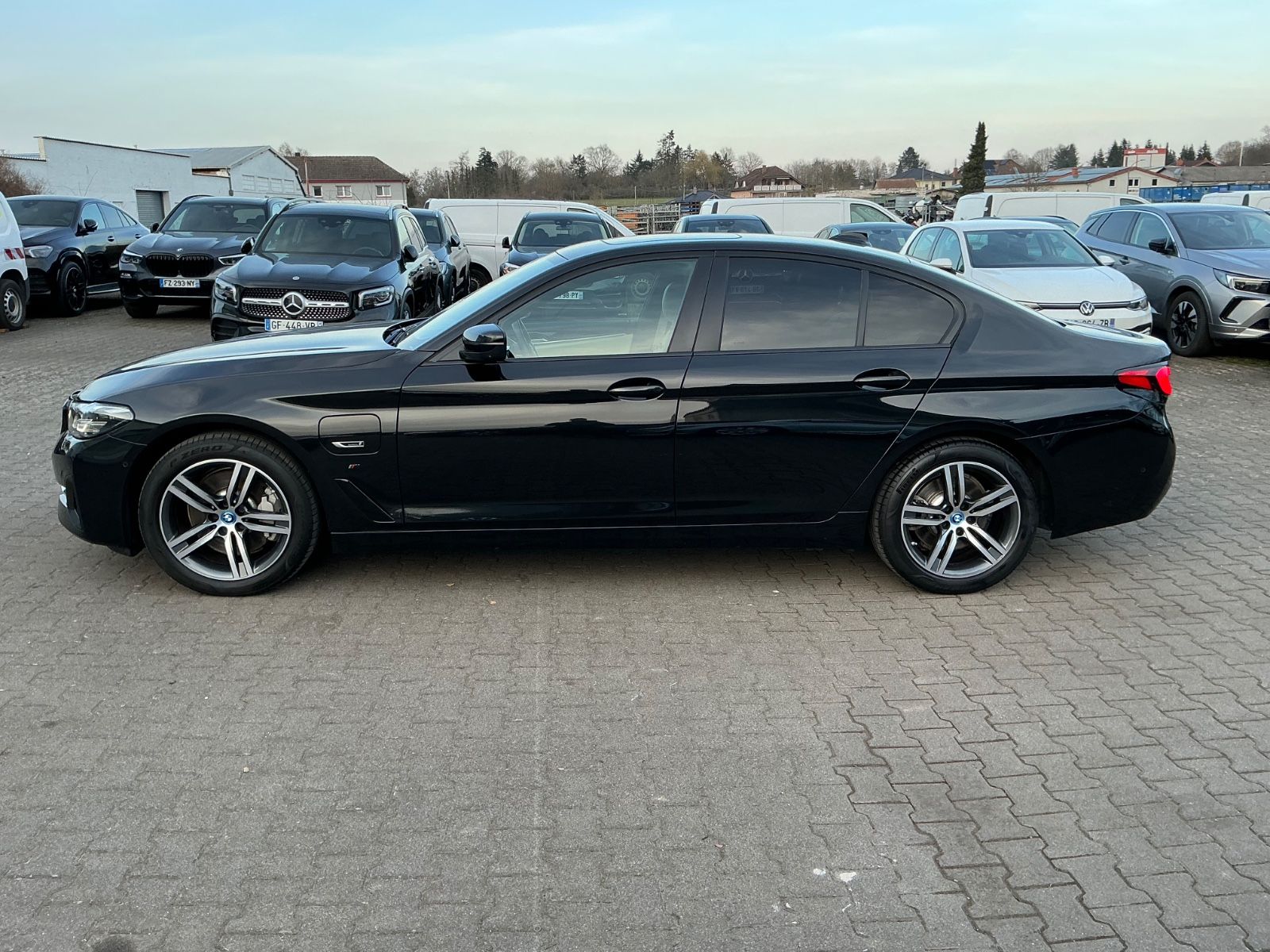 BMW 530 e xDrive M Sport S Dach, Display Key LDG