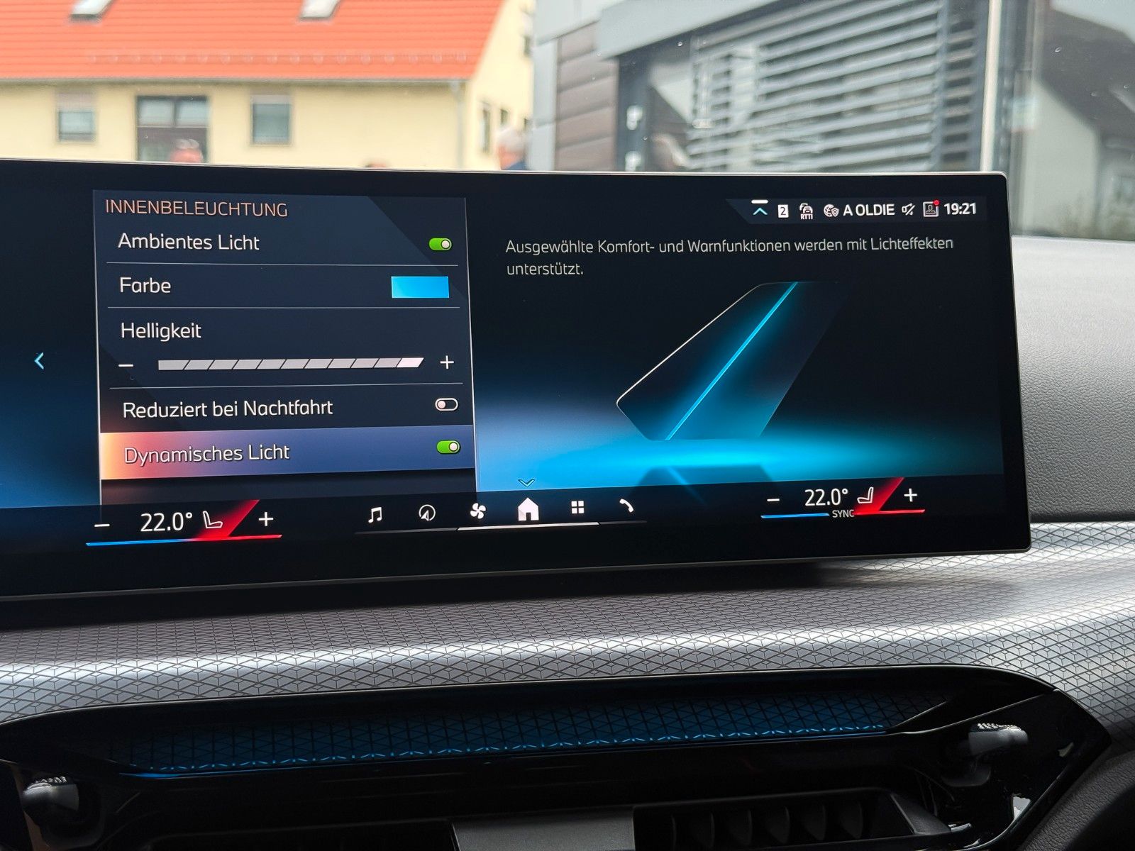 BMW 320i M Sport HuD AHK ACC 360° LED+